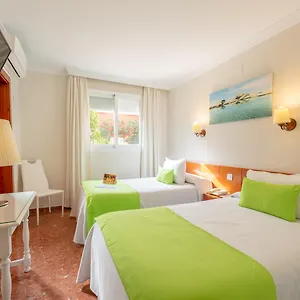 Romerito Hotel